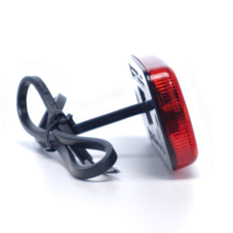 Luz de posición LED grande para camión - Disponible en ámbar, rojo y blanco