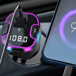 Trasmettitore FM e Caricatore da Auto con 2 USB-A e 1 USB-C