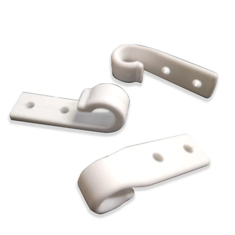 Crochet pour bâche en plastique à deux trous