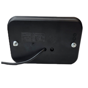 LED Rückleuchte mit 5 Funktionen, Dreieck-Prisma, 12V