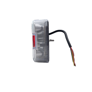 LED Rückleuchte mit 4 Funktionen für Anhänger, 12V/24V, mit Dreieckprisma